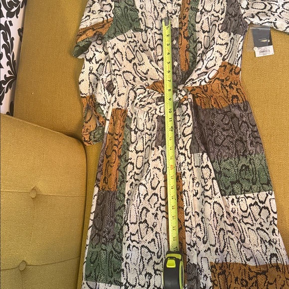 Great fall colored, snake print button down shirt dress with front tie! - Picture 6 of 9